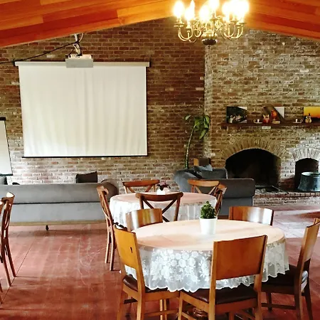 منتجع Robin's Nest