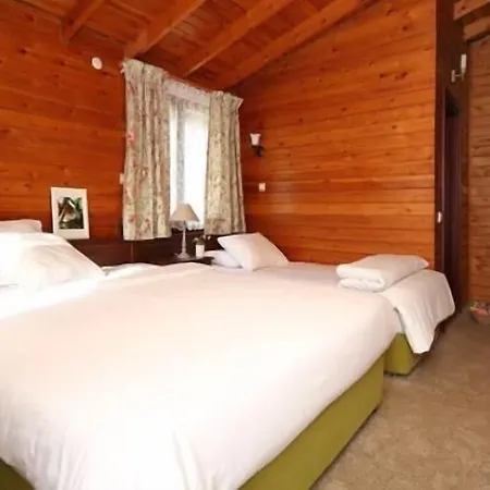 منتجع Robin's Nest 2*